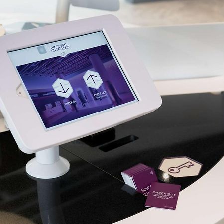 Yotelair Singapore Changi Airport Landside Экстерьер фото