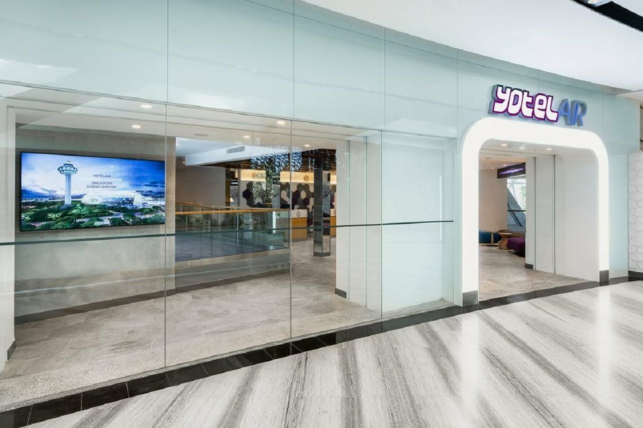 Yotelair Singapore Changi Airport Landside Экстерьер фото
