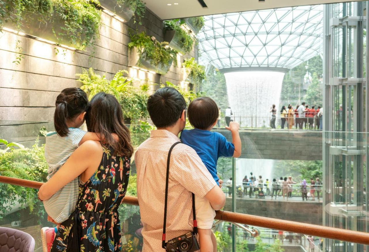 Yotelair Singapore Changi Airport Landside Экстерьер фото